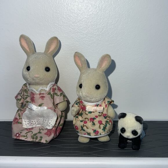 Sylvanian Families Calico Critters Furniture Accessories Figures Lot Piano Desk - Picture 8 of 8